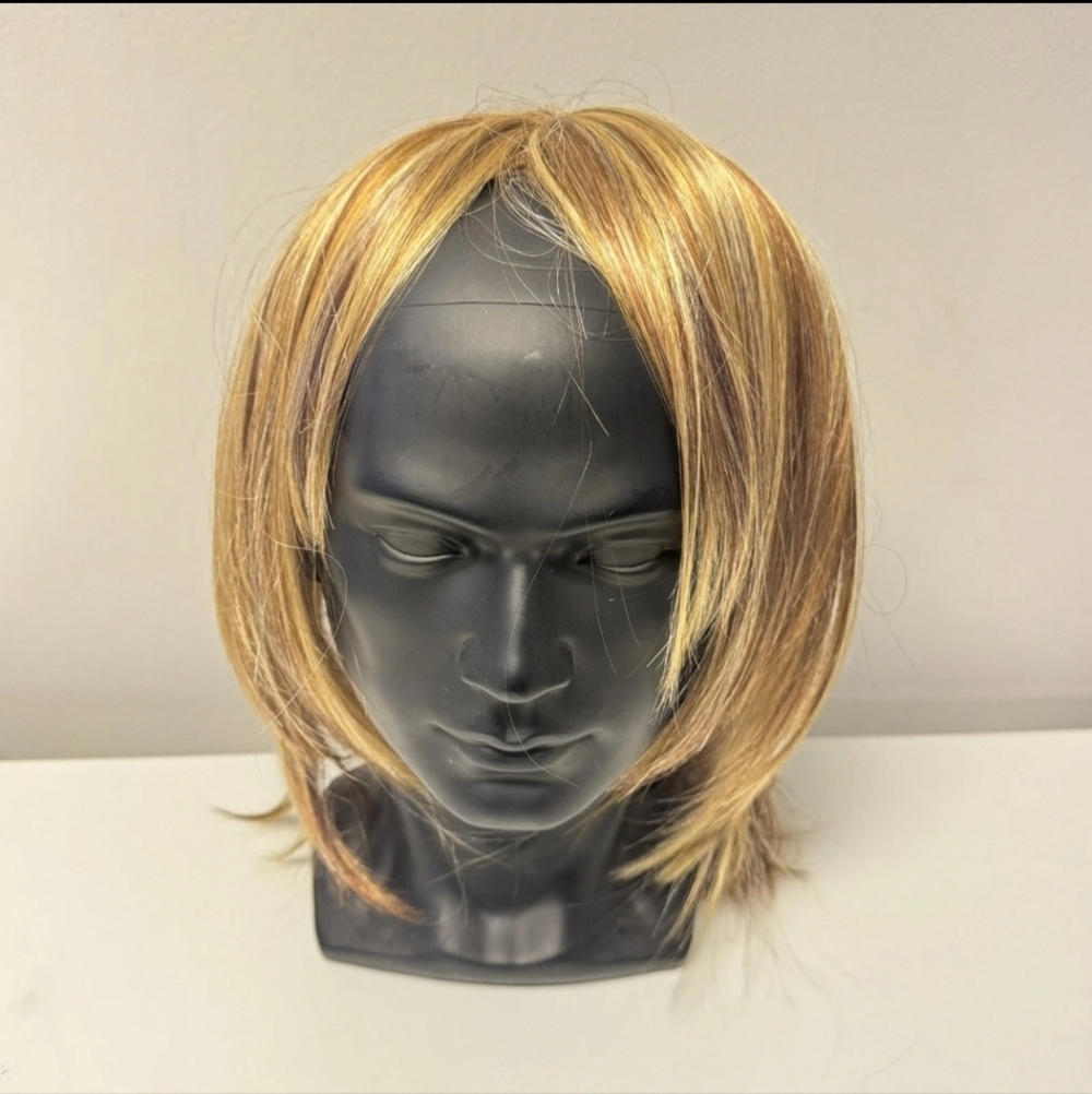 Forever Young Wig Auburn Brown Blonde w/bangs textured layers shoulder length